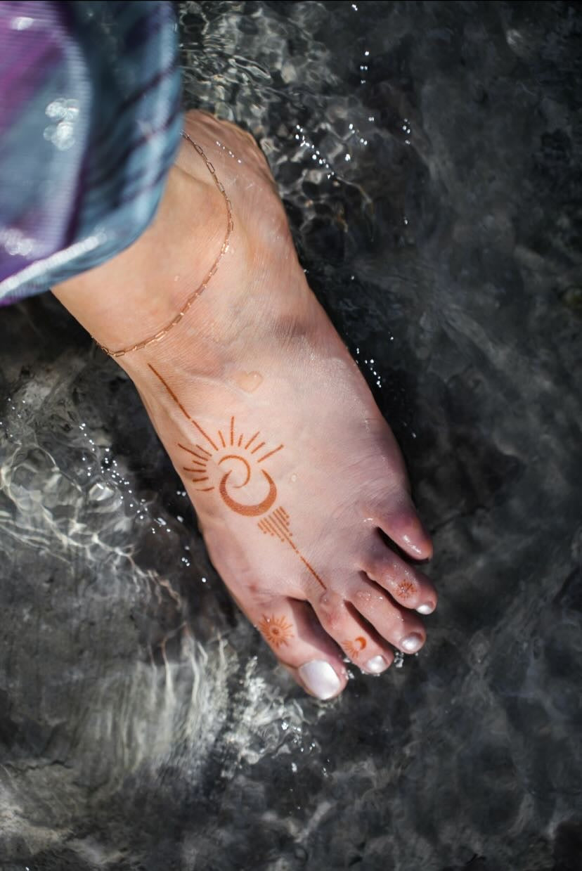 MBRSC x Glamour Box Union Day Henna Kit 60% OFF